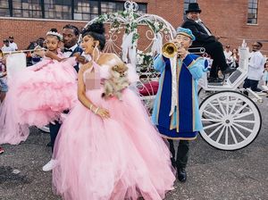 10 Foto Pesta Ultah Anak Cardi B, Baru 3 Tahun Dapat Kado Kalung Rp 2 Miliar