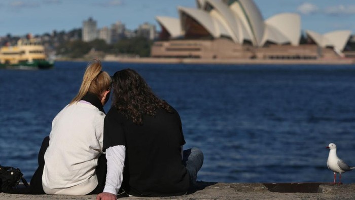 SYDNEY, AUSTRALIA - JUNE 24:  The Opera House cafe area and surrounds are seen empty of people at Circular Quay on June 24, 2021 in Sydney, Australia. A steady increase in Covid-19 cases in Sydney prompted the government to impose greater restrictions including a mandatory mask mandate indoors and limits on gatherings and movement. Several Sydney suburbs have been declared federal Covid-19 hotspots. (Photo by Lisa Maree Williams/Getty Images)