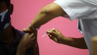 Disebutkan puluhan juta orang biasanya akan kembali ke desa masing-masing untuk merayakan Idul Adha bersama keluarga. Mehedi Hasan/NurPhoto via Getty Images