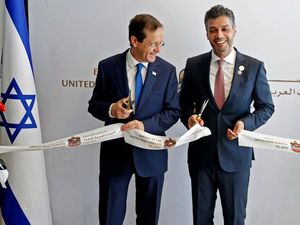Resmi! UEA Jadi Negara Teluk Pertama yang Buka Kedutaan di Israel