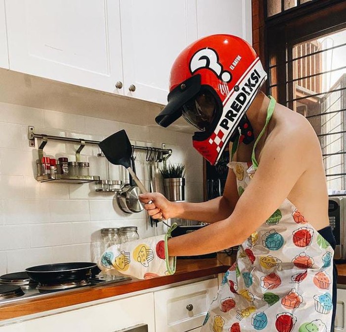 Galeri Ananda Omesh Keseruan Ananda Omesh Saat Makan Pizza dan Rayakan Ulang Tahun Anak