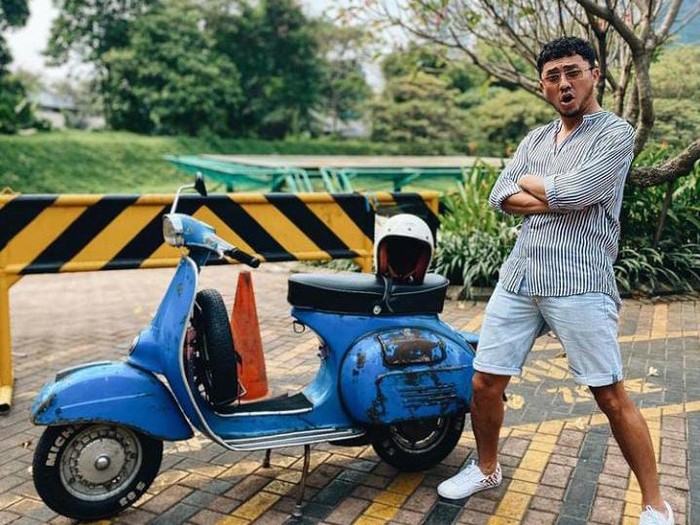 Keseruan Ananda Omesh Saat Makan Pizza dan Rayakan Ulang Tahun Anak
