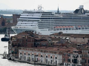 Venesia Larang Kapal Pesiar Lewat di Pusat Kotanya, Lagi