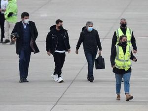 Diancam Bom, Messi Tunda Liburan Bareng Keluarga ke Spanyol