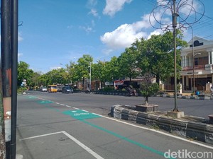 2 Pemotor Viral Beradu Cepat dengan Ambulans di Klaten Diperiksa Polisi!