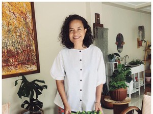 Masa Kecil Mira Lesmana Tomboi Banget, Main Layangan hingga Jago Manjat