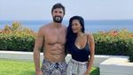 Foto Liburan Nicole Scherzinger Keliling Dunia di Tengah Pandemi