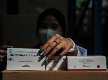 Distribusi Obat Gratis Pasien COVID-19 Terus Dikebut