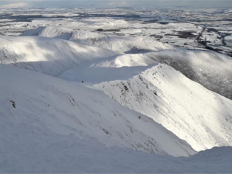Ganas juga Cantik, Kantor Paling Aneh dengan Pekerjaan Ekstrem di Inggris