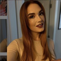 Siri Dahl yang berprofesi sebagai bintang porno mengungkap sisi gelap industri film dewasa. Foto: Instagram/@thesiridahl