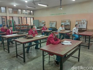PTM Terbatas PPKM Level 1-3, Ini 4 Langkah yang Harus Dilakukan Sekolah