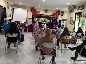 Stok Vaksin di Kota Pasuruan Aman, Vaksinasi Dikebut hingga Malam