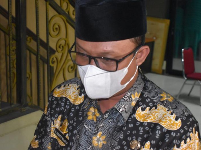 Wakil Bupati Lampung Tengah Ardito Wijaya mendatangi Polda Lampung.