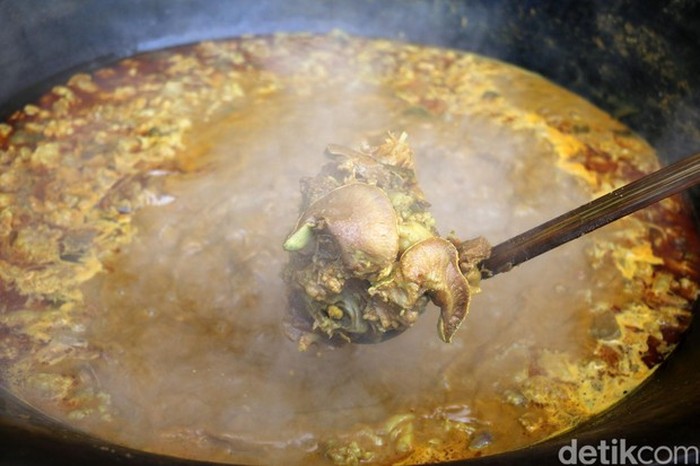 5 Olahan Daging Khas Sumatera, Ada Kari Kambing dan Asam Padeh Daging