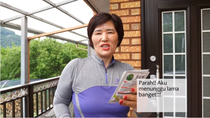 Emak-emak Korea Tanam dan Masak Kangkung Sendiri