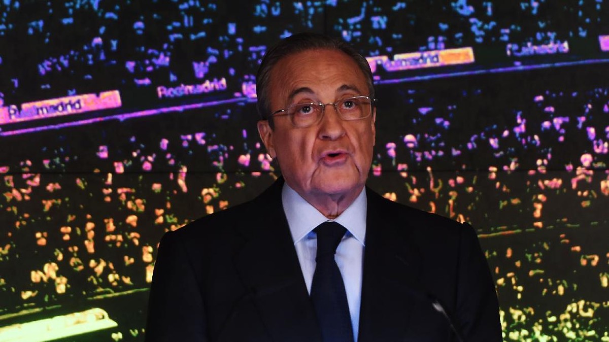 Florentino Perez diserang balik terkaits komentarnya soal sistem pemungutan suara Ballon dOr 2024. (Foto: Getty Images/Denis Doyle)