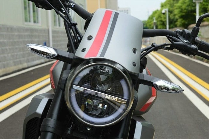Honda CB190TR