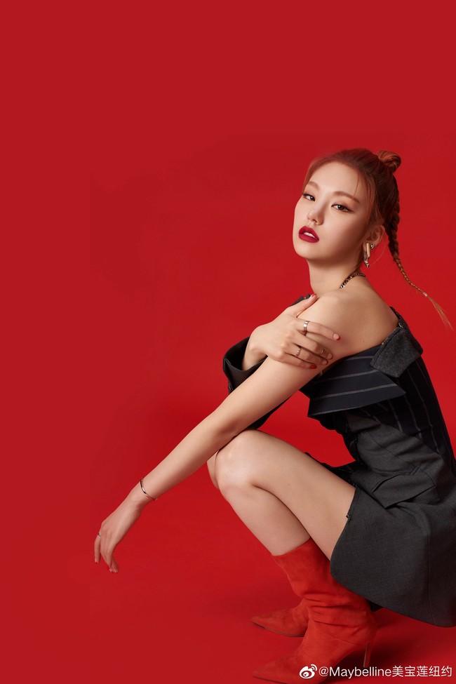 Tak hanya mendapuk ITZY sebagai global brand ambassador. Maybelline juga mengeluarkan produk spesial yang menandai kolaborasi ITZY dan Maybelline, yaitu rangkaian Ultimate Slim Lipstick. Foto: dok. Maybelline
