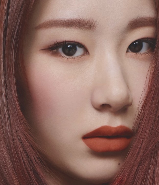 “Happy Birthday to Maybelline girl Chaeryeong from @itzy.all.in.us!” tulis akun Instagram @maybelline saat merayakan ulang tahun dancer utama grup ITZY ke-20 tahun pada Sabtu (5/6/2021). Foto: dok. Maybelline