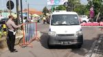 Jalan Adi Sucipto Solo Ditutup, Masih Banyak Pemotor Melintas