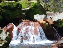 Terungkap Sudah Misteri Jenazah yang Tersangkut di Dasar Curug Seribu