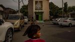 Longgarkan Lockdown, Anak-anak Filipina Main di Luar Lagi