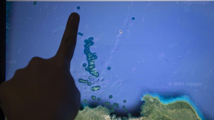 Nochtwachter atau Sang Penjaga Utara. Begitulah julukan yang pernah tersematkan pada Pulau Sabira sejak zaman kolonial Belanda karena letaknya di paling utara wilayah Daerah Khusus Ibu Kota (DKI) Jakarta.