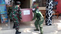 Kapolsek Ibun IPTU Carsono mengatakan ide awal membuat peti jenazah ini berawal dari kesulitan warga Kecamatan Ibun, Kabupaten Bandung mencari peti jenazah.  