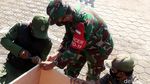 Polsek Ibun Bandung Buat Peti Jenazah Gratis untuk Korban COVID-19