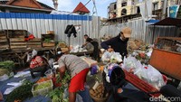 Kegiatan ini salah satunya didasari atas rasa simpati mereka kepada warga yang terpapar dan  harus isolasi mandiri di rumah.