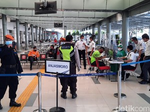 Syarat Naik Kereta Api Selama PPKM Darurat, Sudah Tahu?