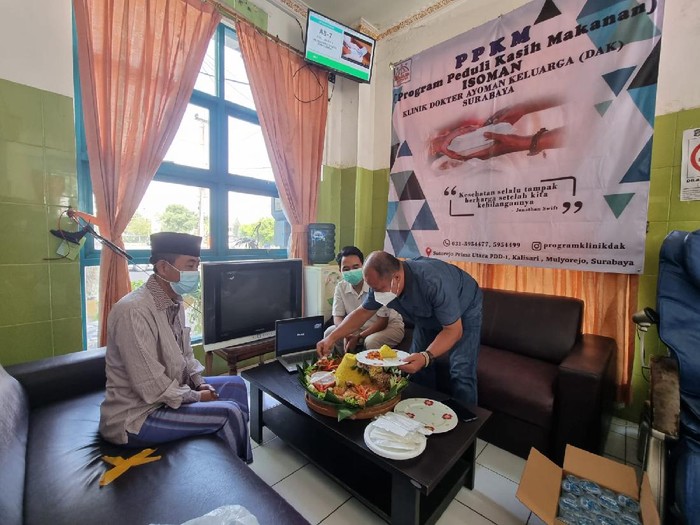 Warga Surabaya Yang Isoman Butuh Makan Gratis, Silakan Hubungi Klinik ini