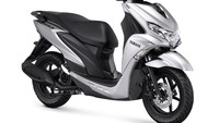 Selain memiliki warna Matte Red, Yamaha FreeGo S Version kini dilengkapi warna baru yang lebih modern, yaitu Prestige Silver. Sedangkan warna baru Yamaha FreeGo Standard Version hadir dengan sentuhan grafik baru yang lebih variatif dan fresh. Foto: Dok. YIMM