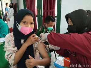 Dokter Ungkap Efek Samping Vaksin COVID-19 pada Anak Tak Ada yang Berat
