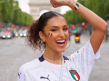Potret Seksi Jessica Aidi, Dinikahi Verratti Setelah Italia Juara Euro 2020