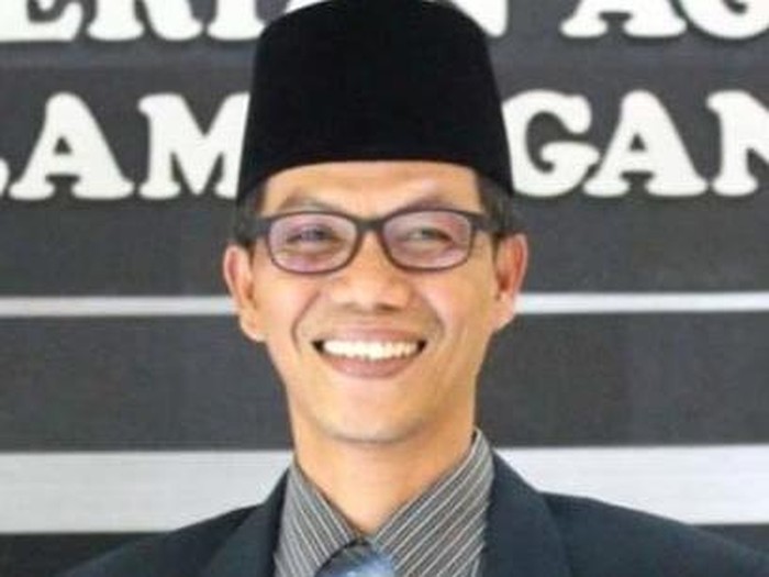 Kasi Bimbingan Masyarakat Islam Kantor Kemenag Lamongan Khoirul Anam