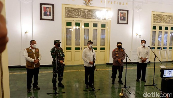 Panglima Tni 55 Rt Zona Merah Di Diy Akan Diawasi Ketat