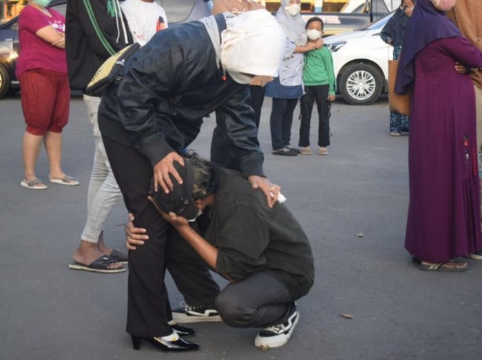 remaja di kota pasuruan tolak ppkm darurat