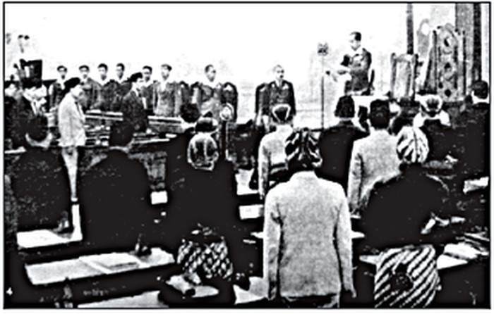 pada tanggal 28 mei 1945 diadakan upacara pelantikan dan sekaligus