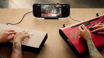 Baik bareng teman dengan dua controller. Foto: dok Valve