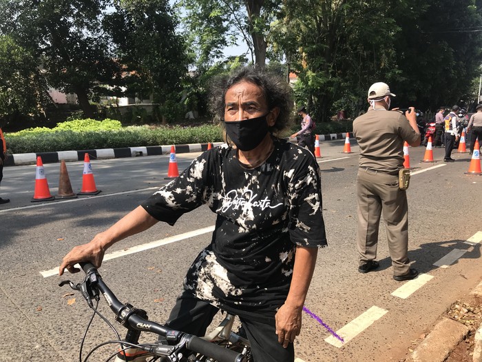 Suasana di pos penyekatan PPKM darurat Lenteng Agung, Jakarta Selatan (Nur Azizah-detikcom)