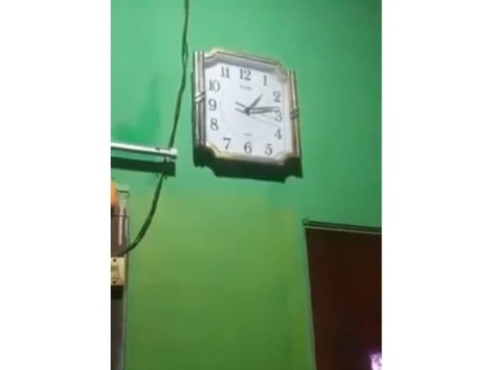Teror Ketuk Pintu Rumah Saat Malam Hari di Malang, Polisi Sebut Hoaks
