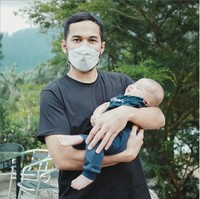 Kalau kerang di darat jadinya seafood. Benar nggak? Siapa nih yang suka makan seafood? Foto: Instagram/@teukuwisnu