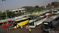 Jelang hari raya Idul Adha Terminal Kota Bekasi pagi ini terlihat ramai oleh pemudik yang didominasi pemudik tujuan pulau Sumatera. 