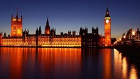 Potret Gedung Parlemen di Kota London yang dipotret saat matahari terbenam. Julian Finney/Getty Images.