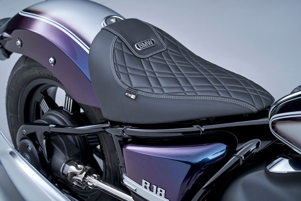 BMW R 18 dan R 18 Classic model tahun 2022