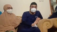 Dia mengaku tidak bisa berkata-kata saat gugatan cerai dilayangkan kepadanya. (Foto: dok. !nsert) 
