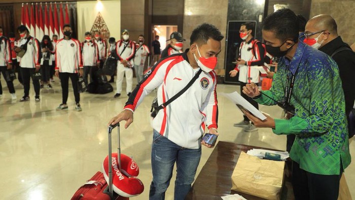 Rombongan Indonesia yang akan berangkat ke Olimpiade Tokyo.