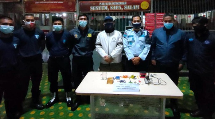 Petugas Lapas Nyomplong Sukabumi usai sidak ke ruang tahanan