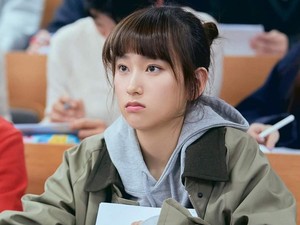 6 Rekomendasi Film/Drama Korea yang Diperankan Ryu Hye Young